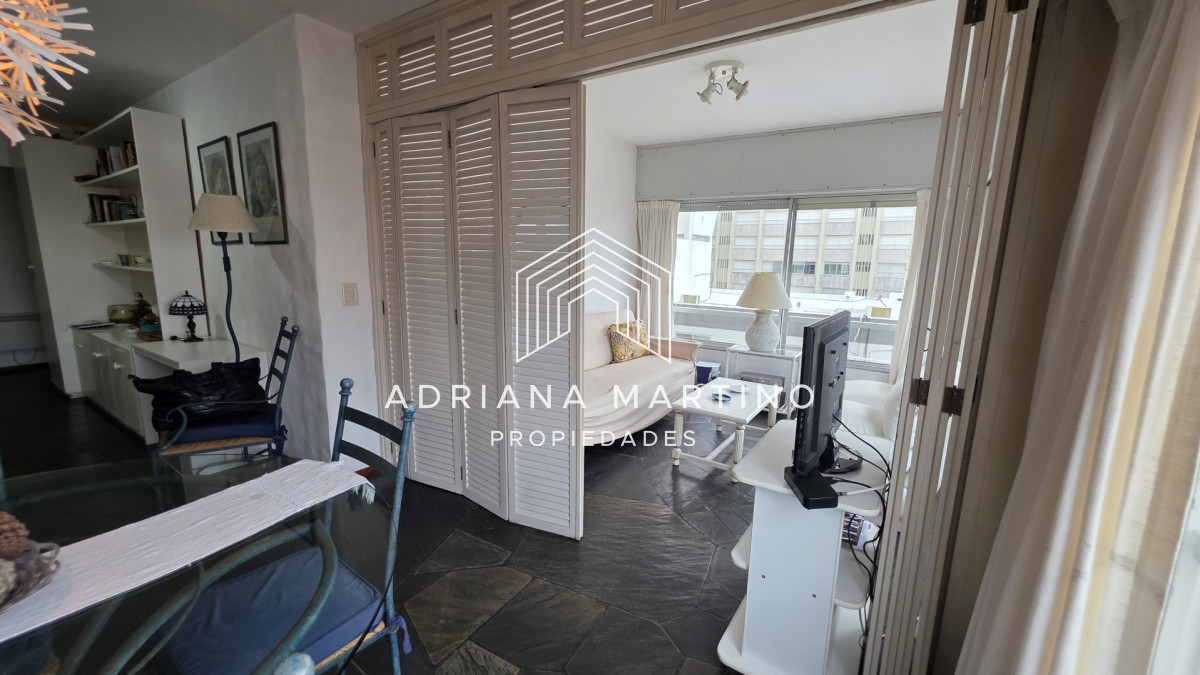 Apartamento ID.71764 - Apartamento en excelente ubicación a pasos de Playa Brava