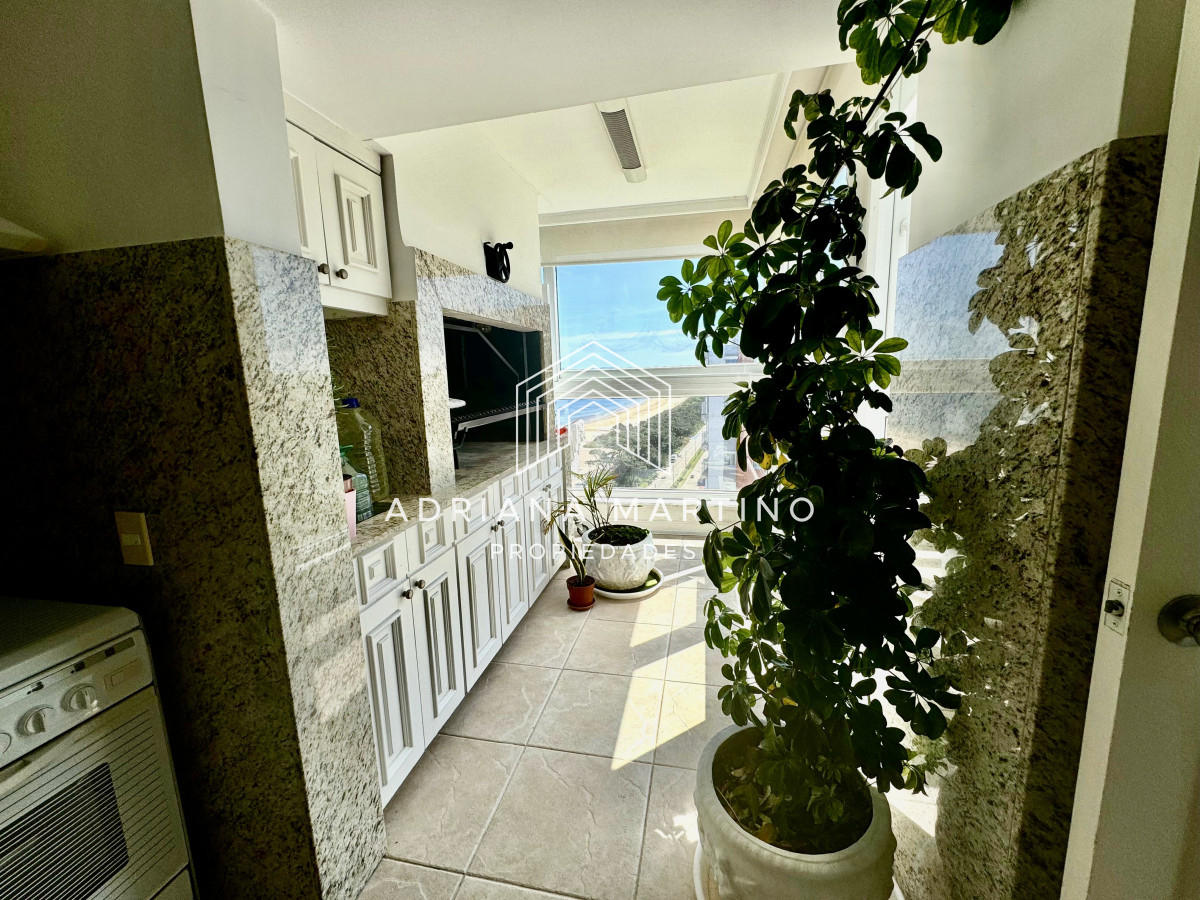 Apartamento ID.36818 - Excelente penthouse en primera línea 