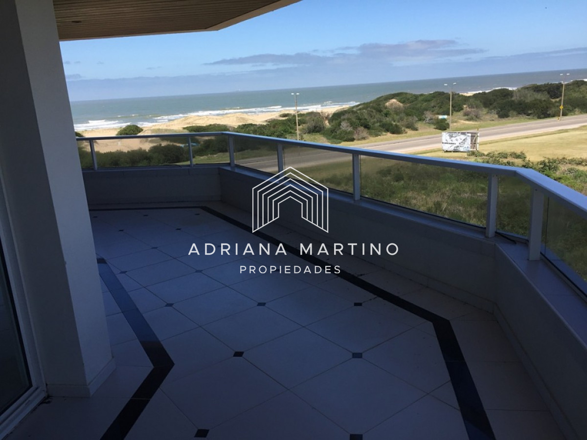Apartamento ID.69322 - Espectacular departamento en primera línea de la brava 