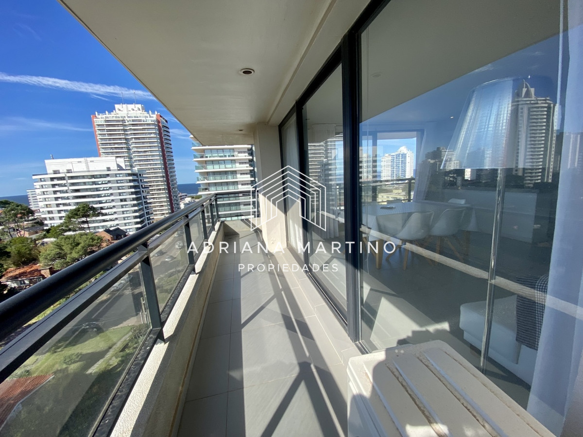 Apartamento ID.70186 - Brava muy cerca Del Mar edificio con servicios 