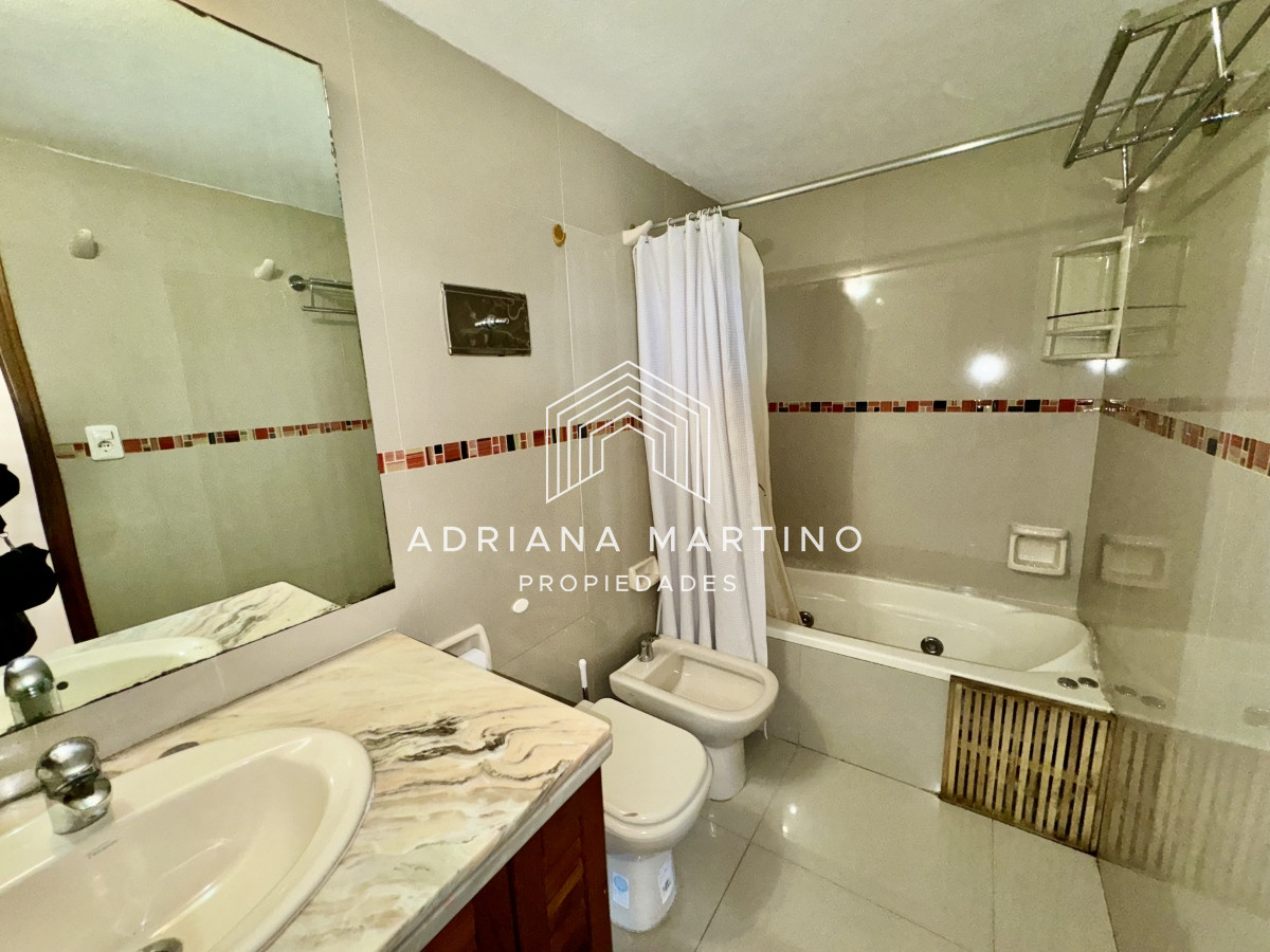 Apartamento ID.70854 - Cómoda planta en punta del este 