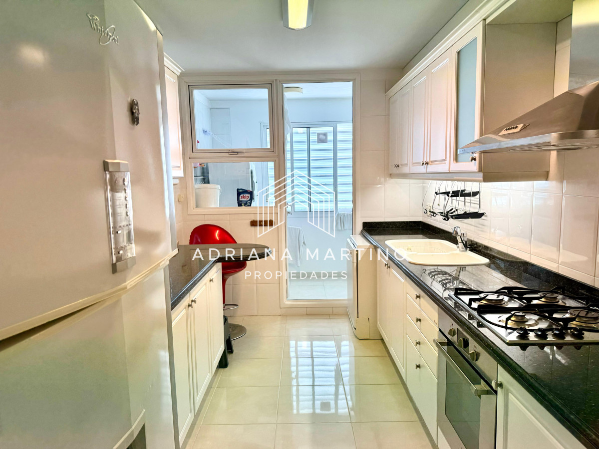 Apartamento ID.67253 - Excelente apartamento en primera línea playa mansa 