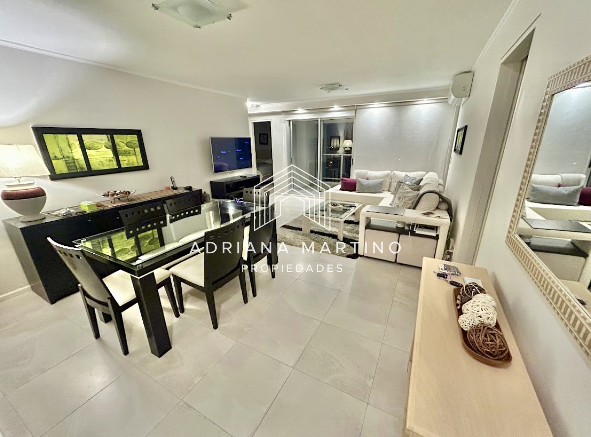 Excelente apartamento con vista al mar - GoPunta - Portal Inmobiliario de Punta del Este - Maldonado