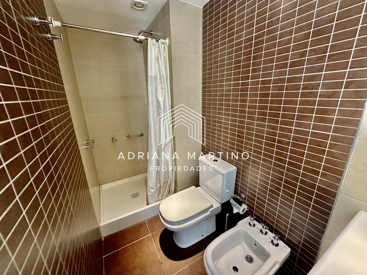 Apartamento ID.70824 - Cómoda planta en primera línea 