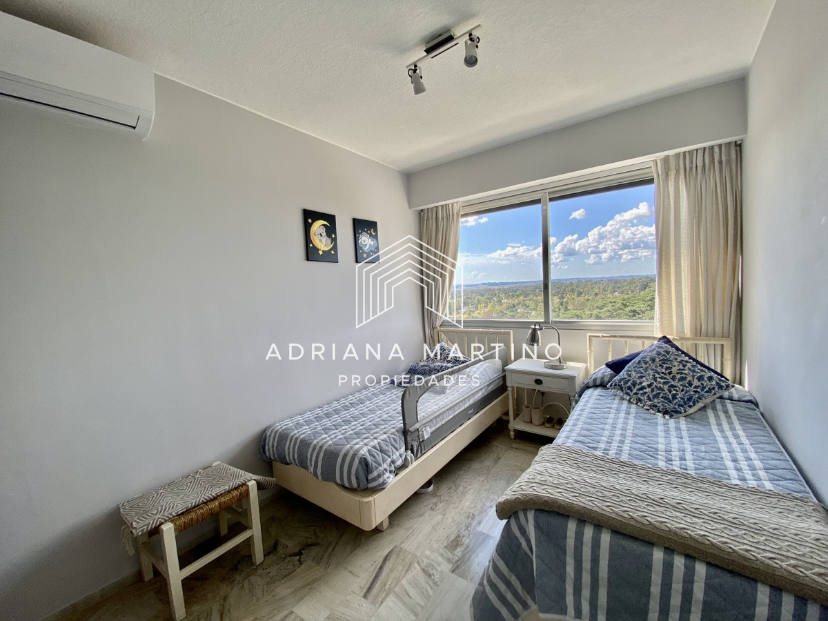 Apartamento ID.69753 - Hermosa unidad en Av Roosevelt 