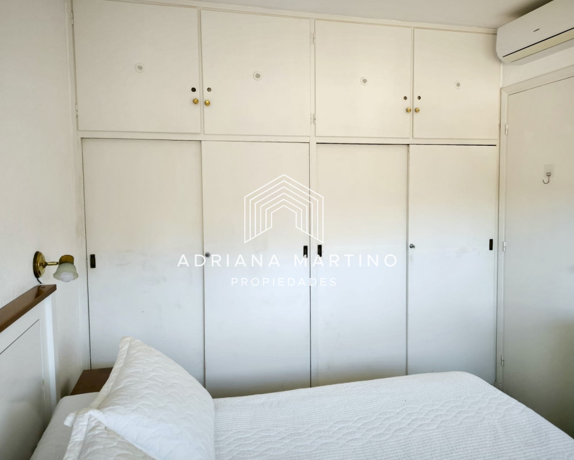 Apartamento ID.70959 - Excelente apartamento en primera línea de playa mansa - Punta del Este! 