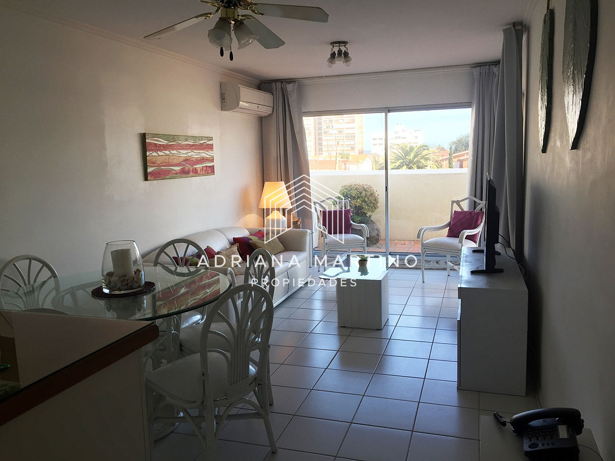 Apartamento ID.33590 - Confortable apartamento ubicado en Brava Punta del Este. 