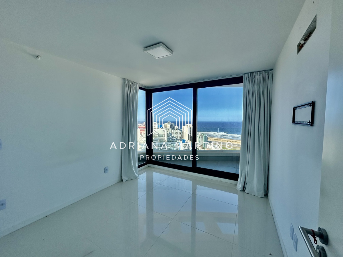 Apartamento ID.70790 - Excelente apartamento en alquiler anual 