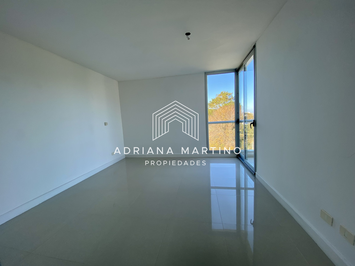 Apartamento ID.69818 - Excelente Penthouse con piscina climatizada privada en Playa Brava 