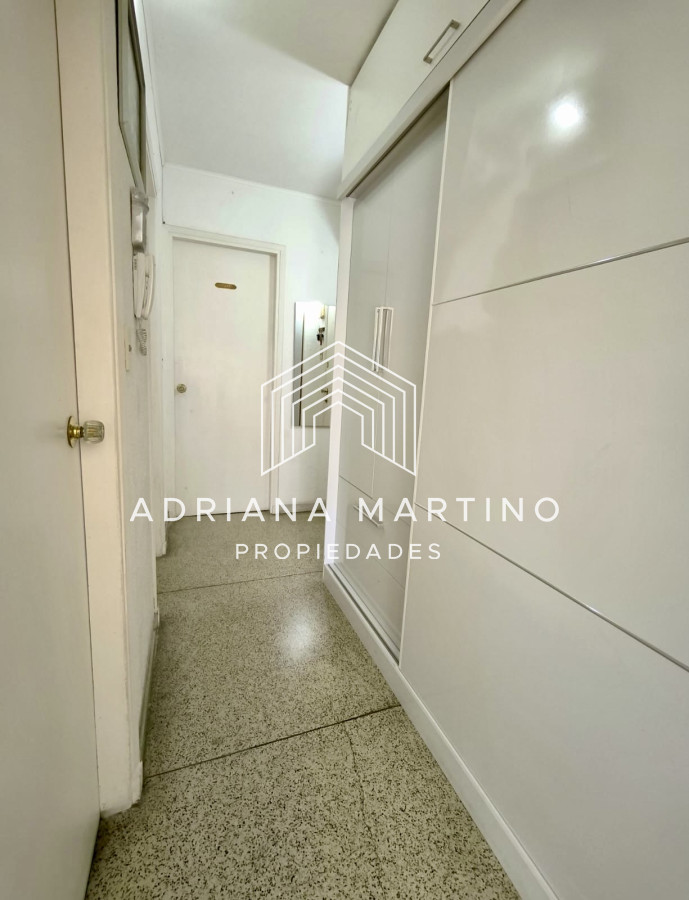 Apartamento ID.70959 - Excelente apartamento en primera línea de playa mansa - Punta del Este! 