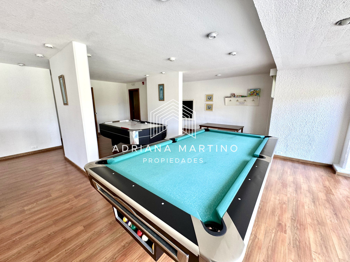 Apartamento ID.71489 - Apartamento en venta – Primera línea Playa Mansa, Punta del Este