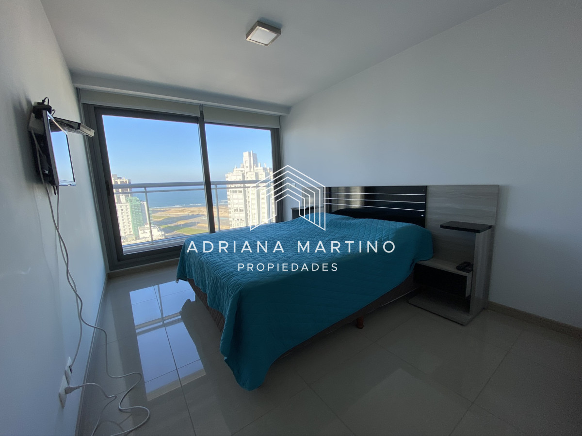 Apartamento ID.69144 - Excelente ubicación muy cerca del mar. Cómodo apartamento . Ambientes iluminados y amplios. 