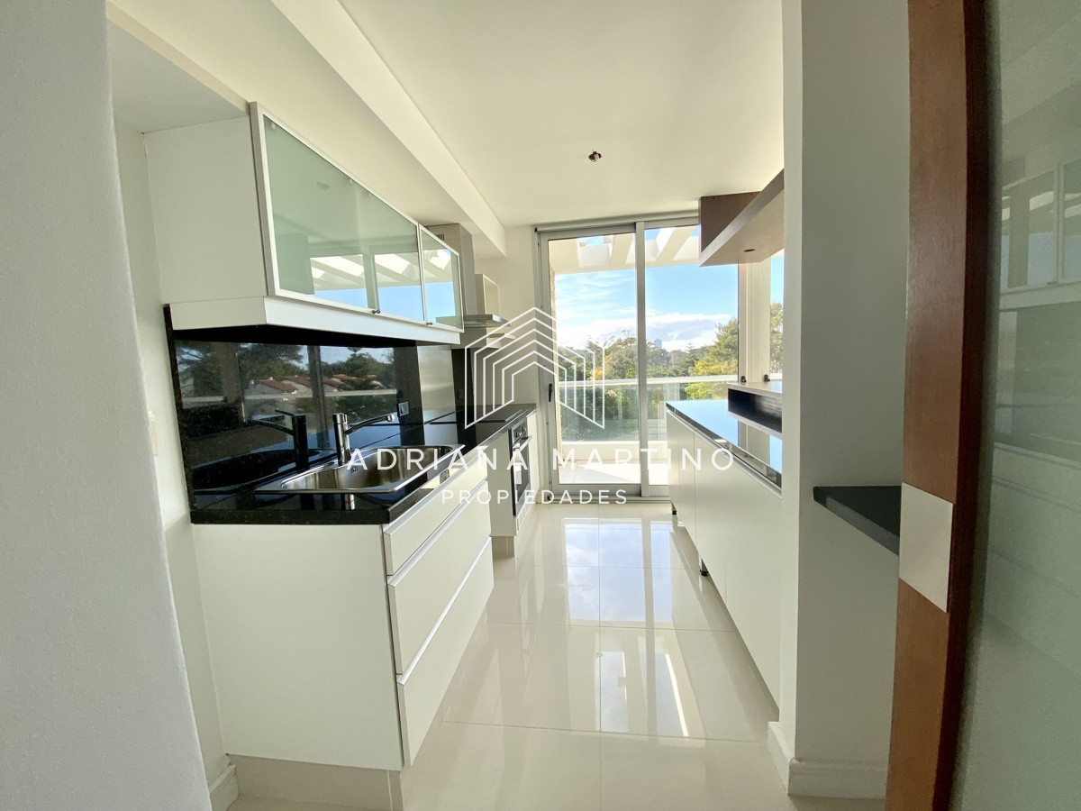Apartamento ID.69818 - Excelente Penthouse con piscina climatizada privada en Playa Brava 