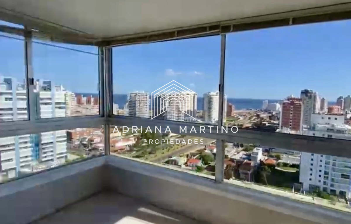 Apartamento ID.70822 - Cómoda planta en primera línea 
