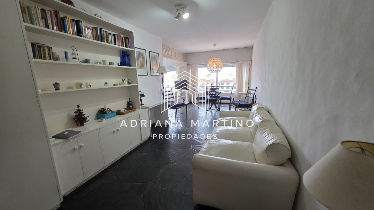 Apartamento ID.71764 - Apartamento en excelente ubicación a pasos de Playa Brava