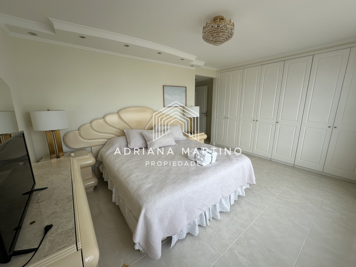 Apartamento ID.39479 - Excelente apartamento de categoría en primera línea