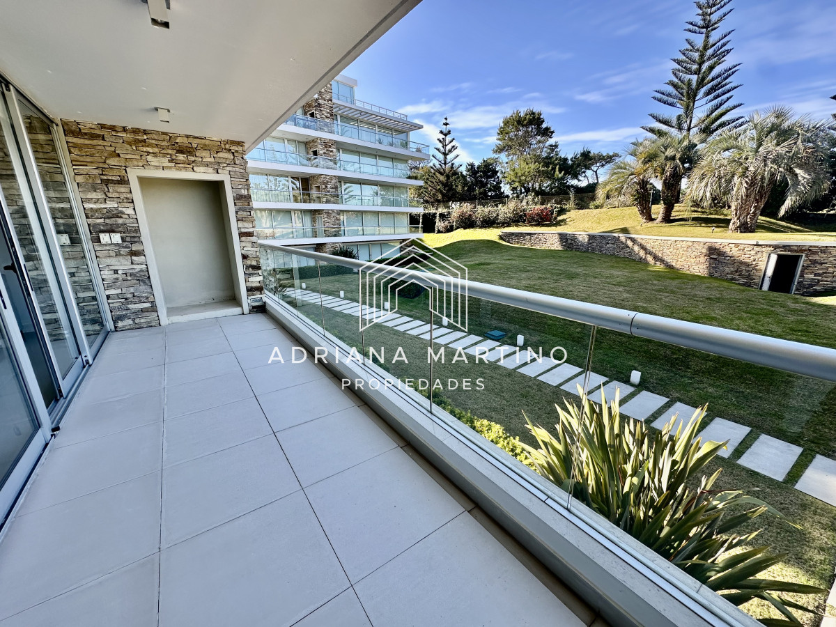 Apartamento ID.69817 - Excelente apartamento  duplex en playa brava 