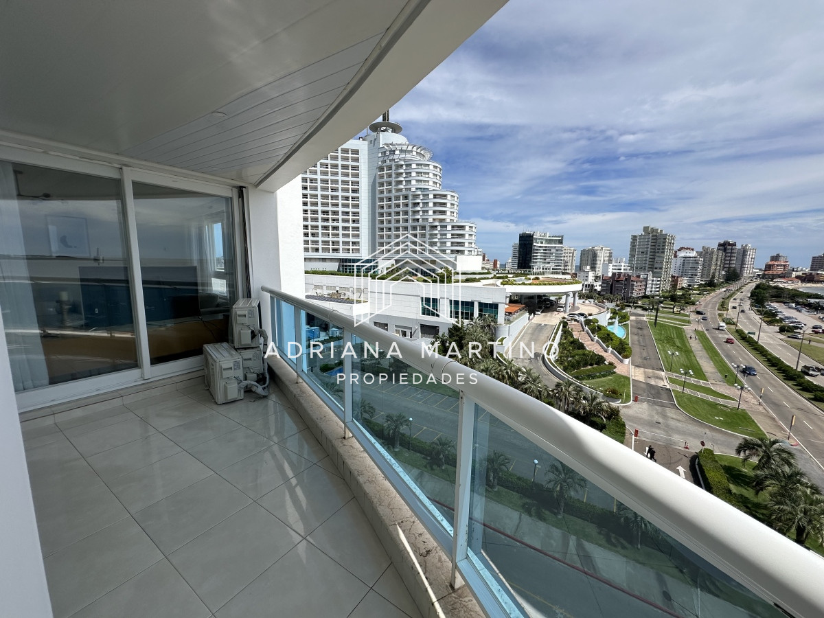 Apartamento ID.39479 - Excelente apartamento de categoría en primera línea