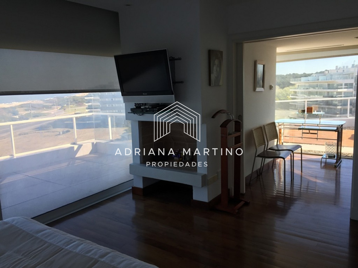 Apartamento ID.69322 - Espectacular departamento en primera línea de la brava 