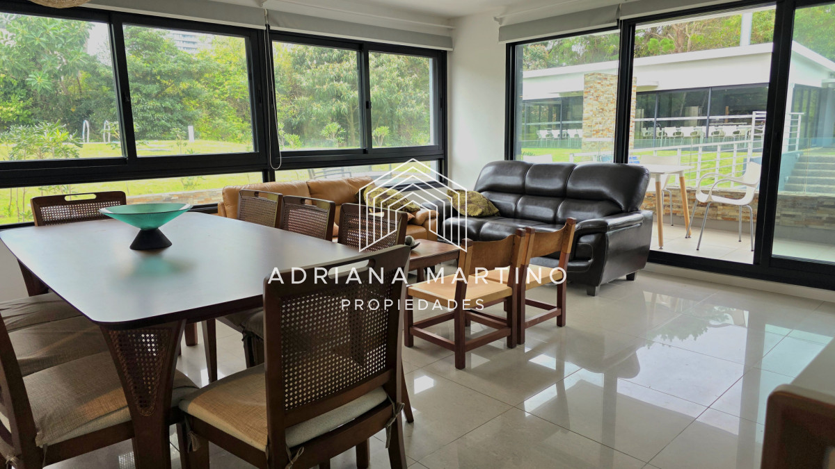 Apartamento ID.71729 - Mansa, oportunidad exclusiva a pasos del mar , edificio con buenos servicios.