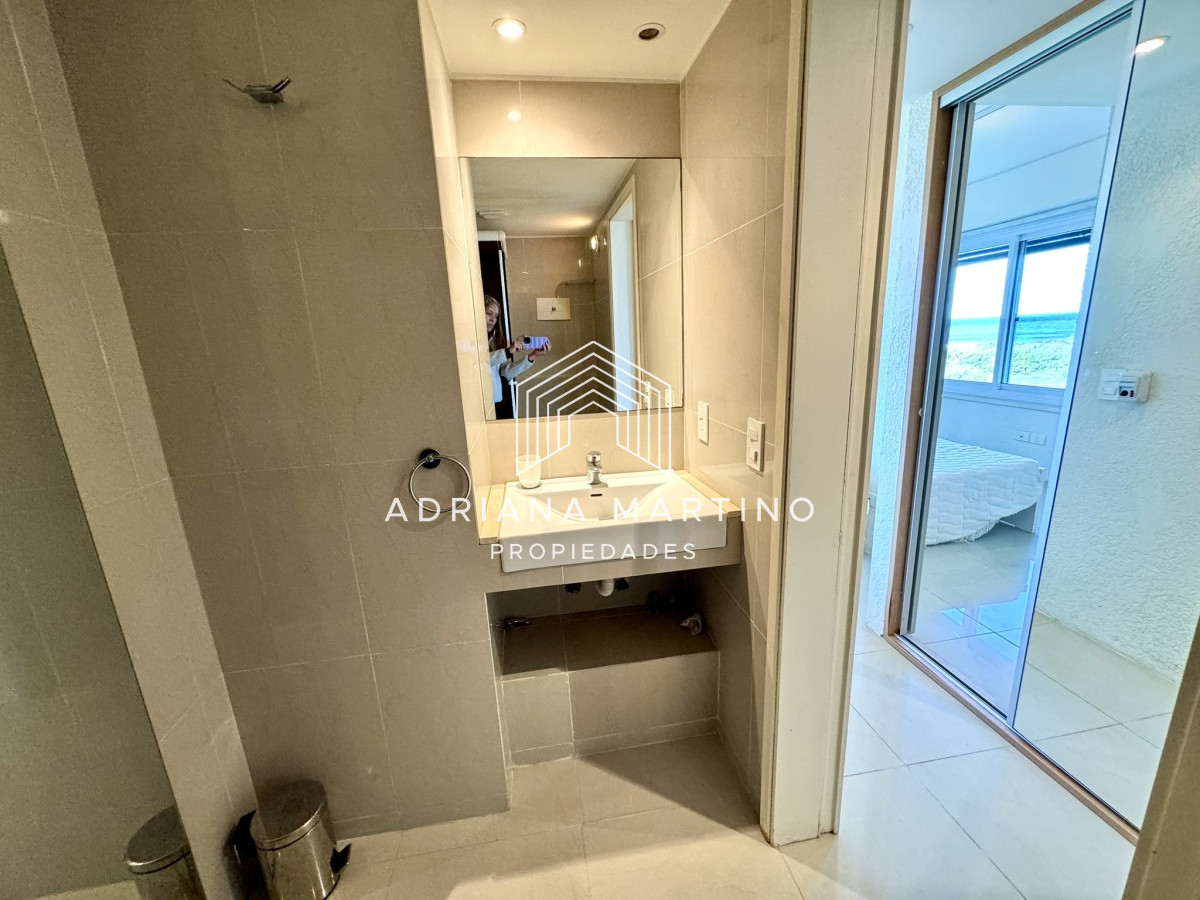 Apartamento ID.67333 - Excelente Apartamento frente al Mar en playa Brava - Punta del Este!