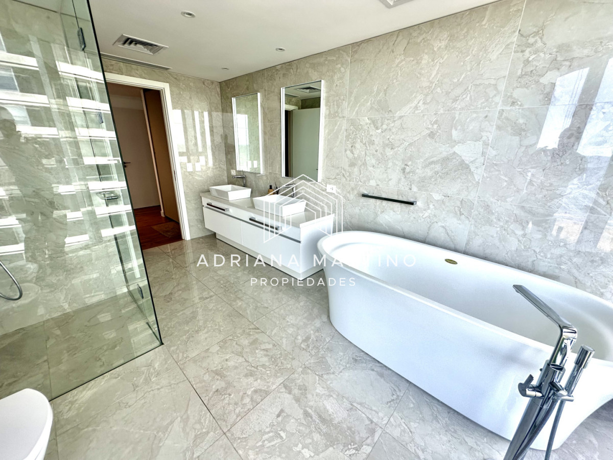 Apartamento ID.70946 - Excelente Apartamento en Playa brava 