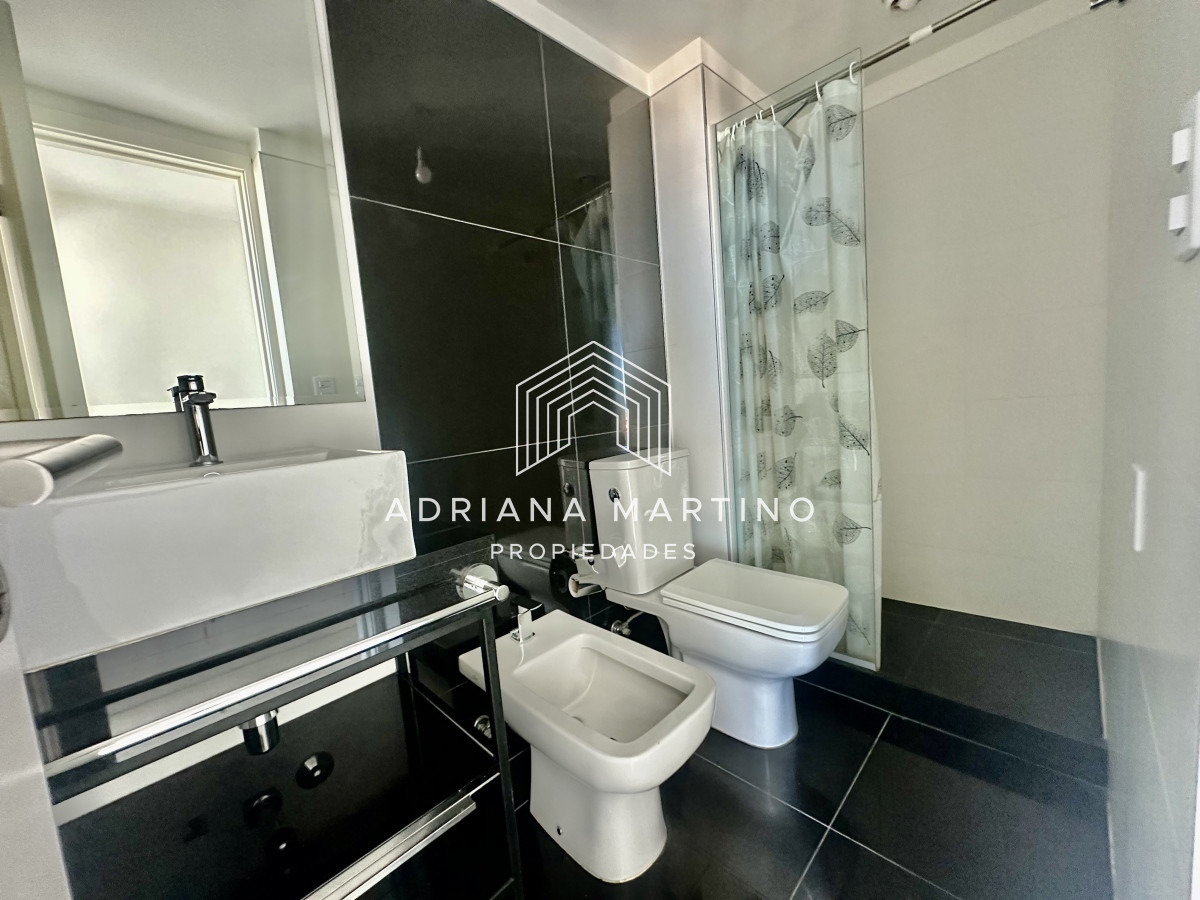 Apartamento ID.70790 - Excelente apartamento en alquiler anual 