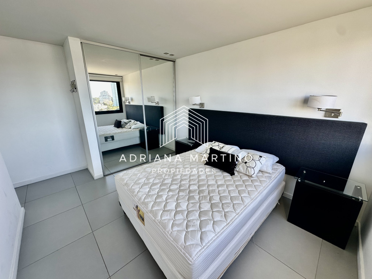 Apartamento ID.71404 - Excelente apartamento a metros de playa brava con vista al mar 