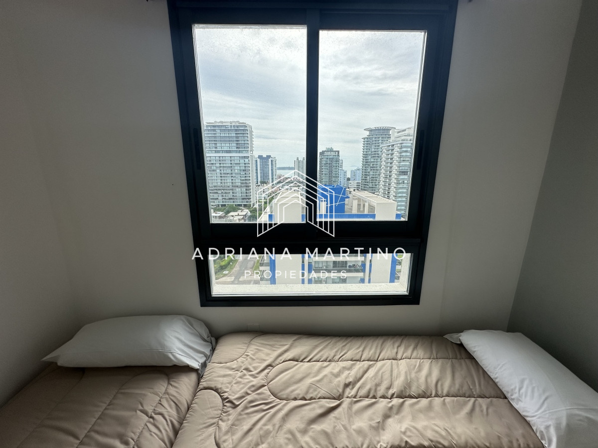 Apartamento ID.70532 - Excelente apartamento en playa brava 