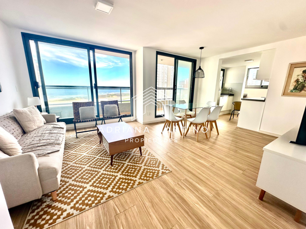 Apartamento ID.71695 - Moderno apartamento en venta en Playa Brava, a pasos del mar