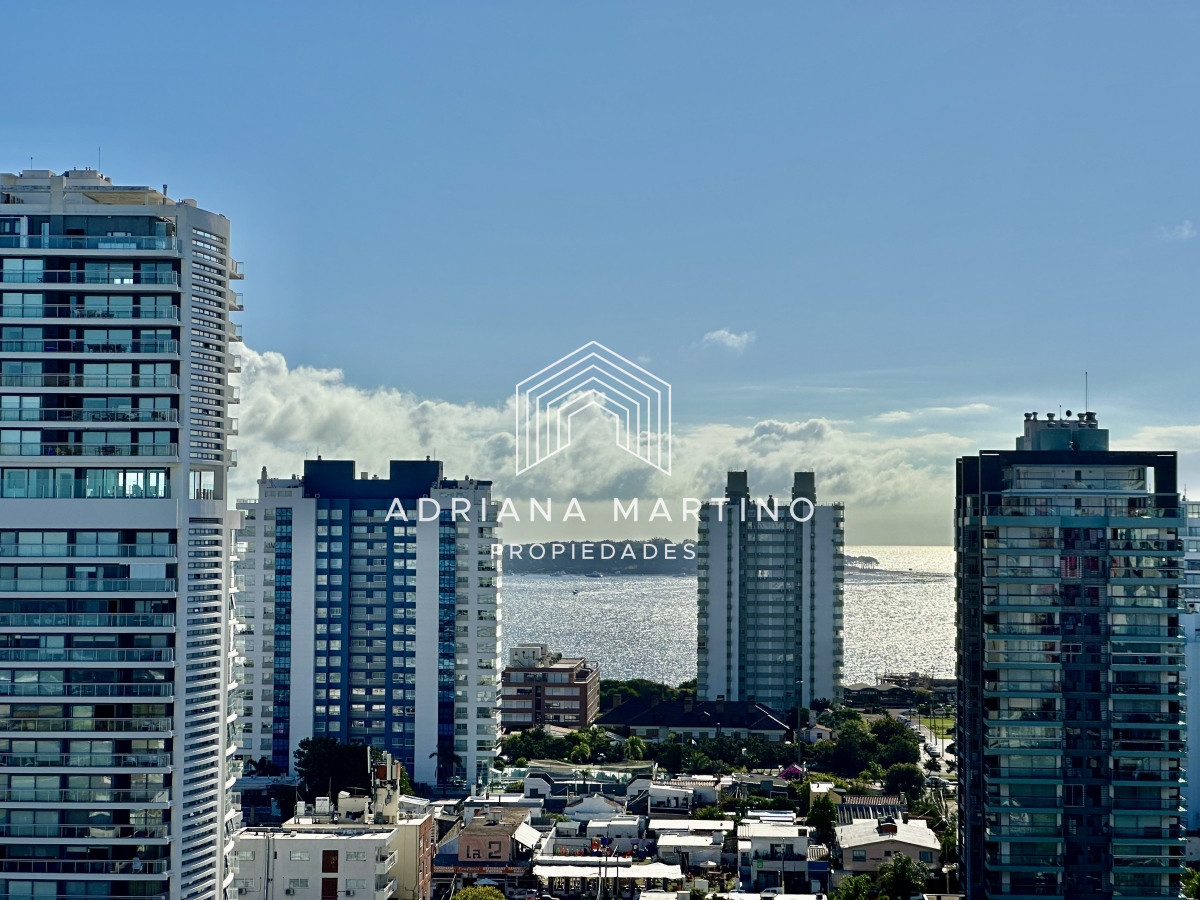 Apartamento ID.70626 - Hermoso penthouse en playa brava 