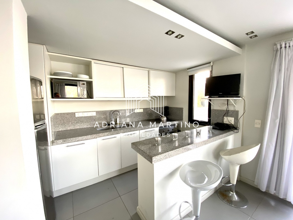 Apartamento ID.69842 - Cómoda planta a metros de Playa Brava 