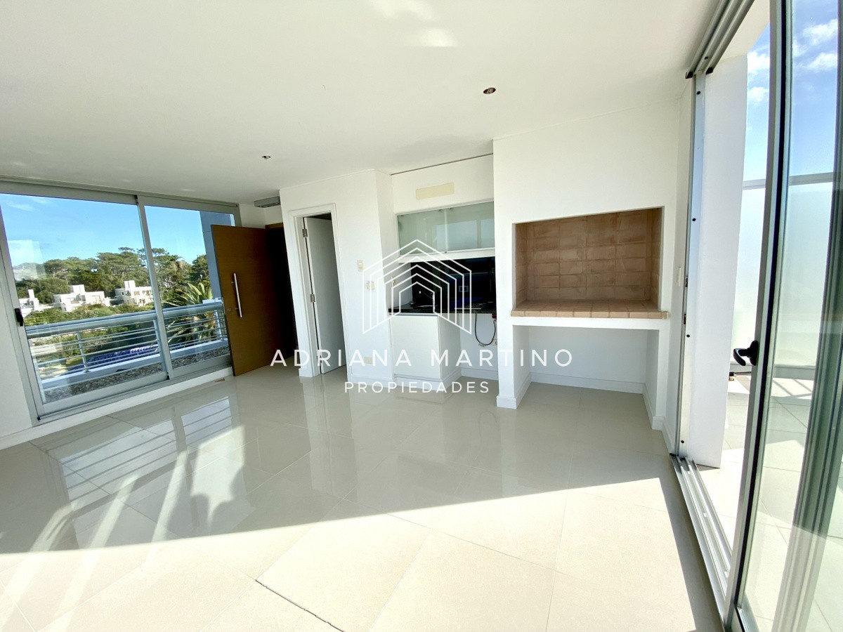 Apartamento ID.69818 - Excelente Penthouse con piscina climatizada privada en Playa Brava 