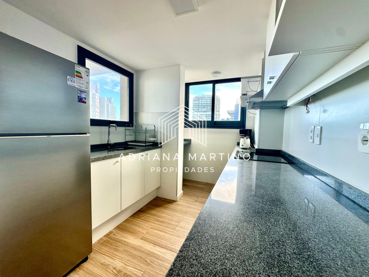 Apartamento ID.71695 - Moderno apartamento en venta en Playa Brava, a pasos del mar