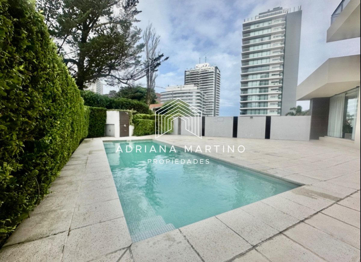 Apartamento ID.71438 - Apartamento en venta a paso de playa brava 