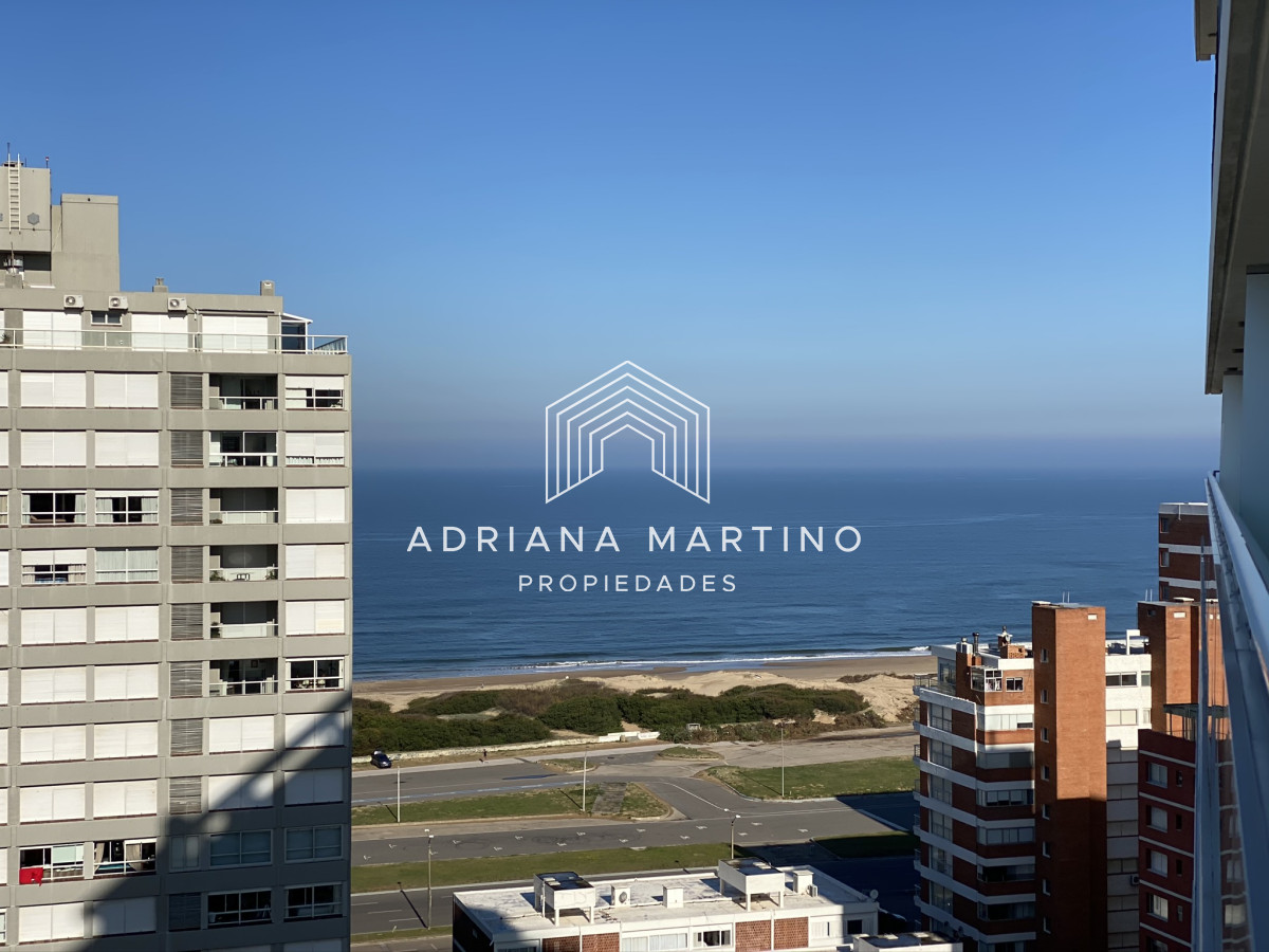 Apartamento ID.69145 - Espectacular apartamento ubicado en Aidy Grill Punta del Este con vista al mar. 