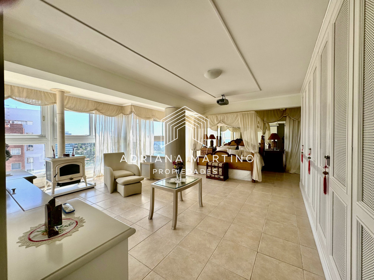 Apartamento ID.36818 - Excelente penthouse en primera línea 