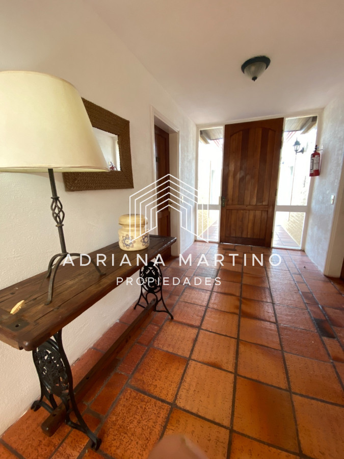 Bikini - GoPunta - Portal Inmobiliario de Punta del Este - Maldonado