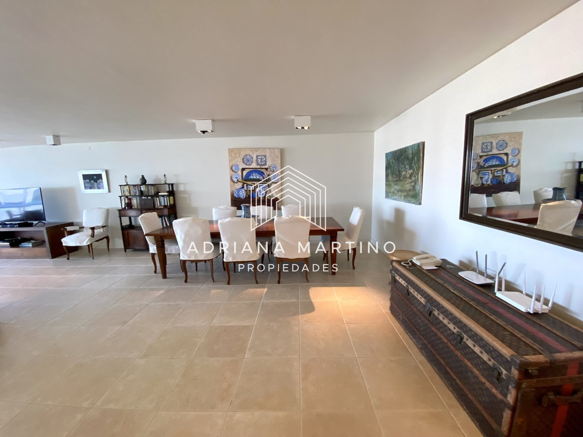 Aidy Grill - GoPunta - Portal Inmobiliario de Punta del Este - Maldonado