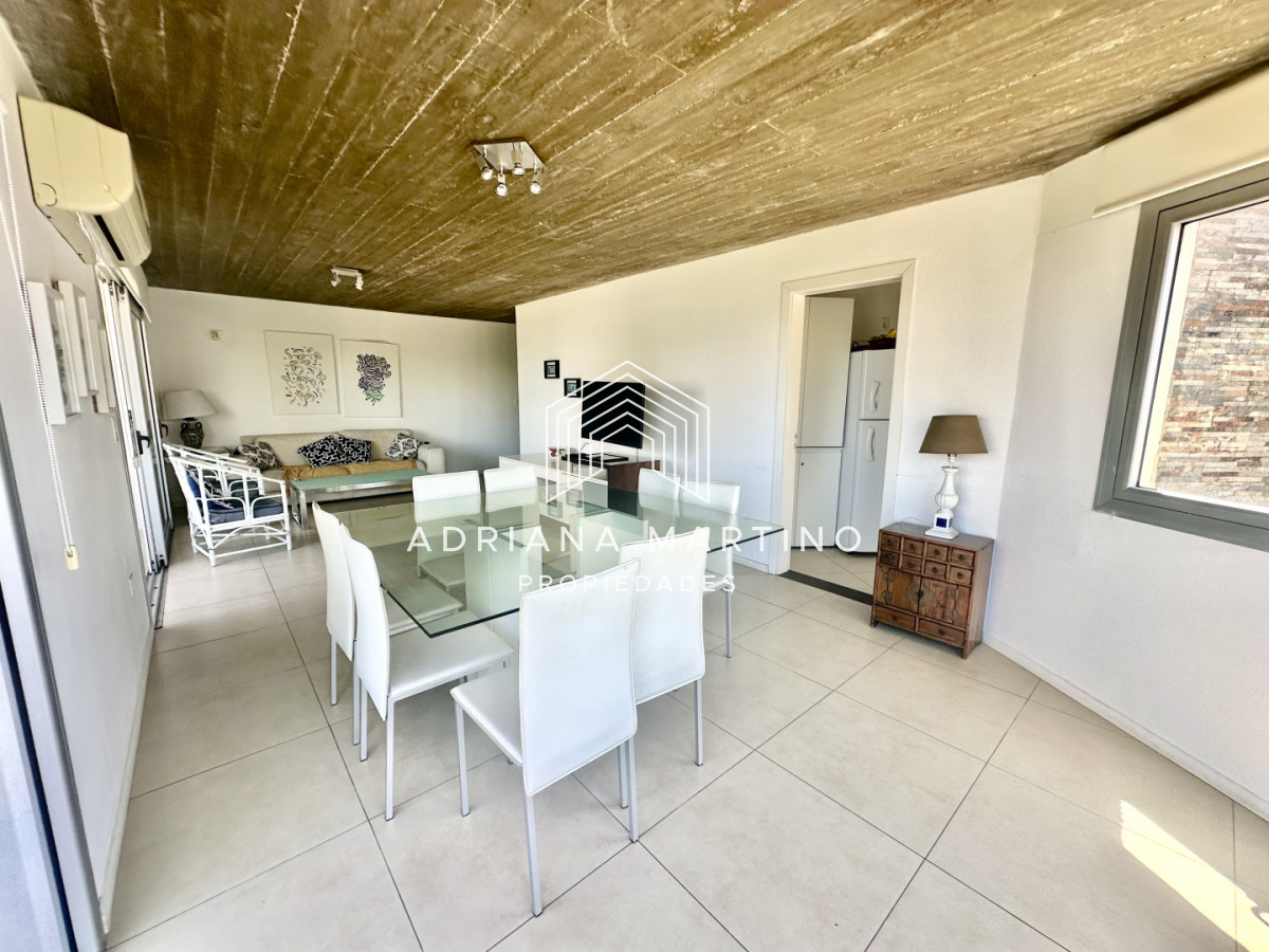 Apartamento ID.69770 - Excelente apartamento en venta a metros de Playa Brava