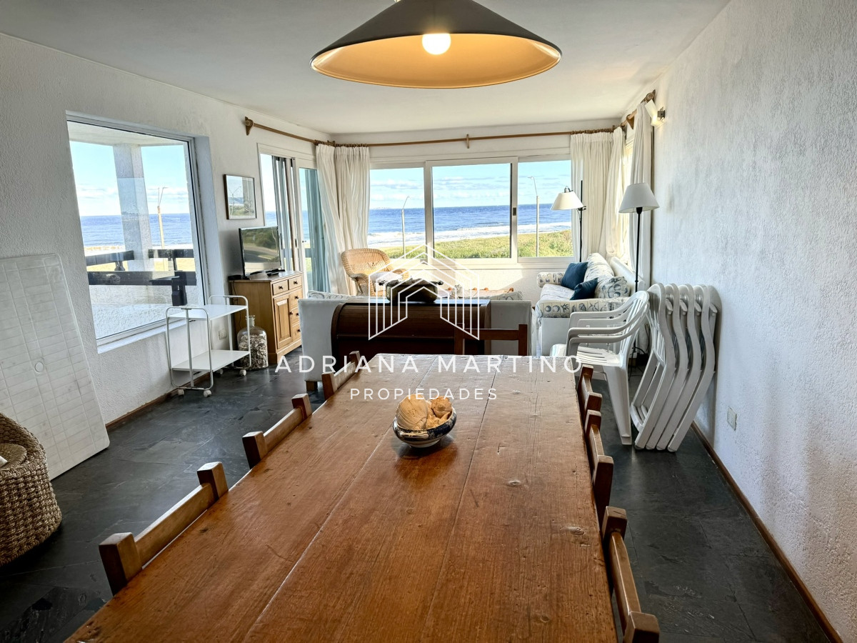 Apartamento ID.70767 - Magnifico paratmanto frente al mar en playa Brava - Punta del Este!