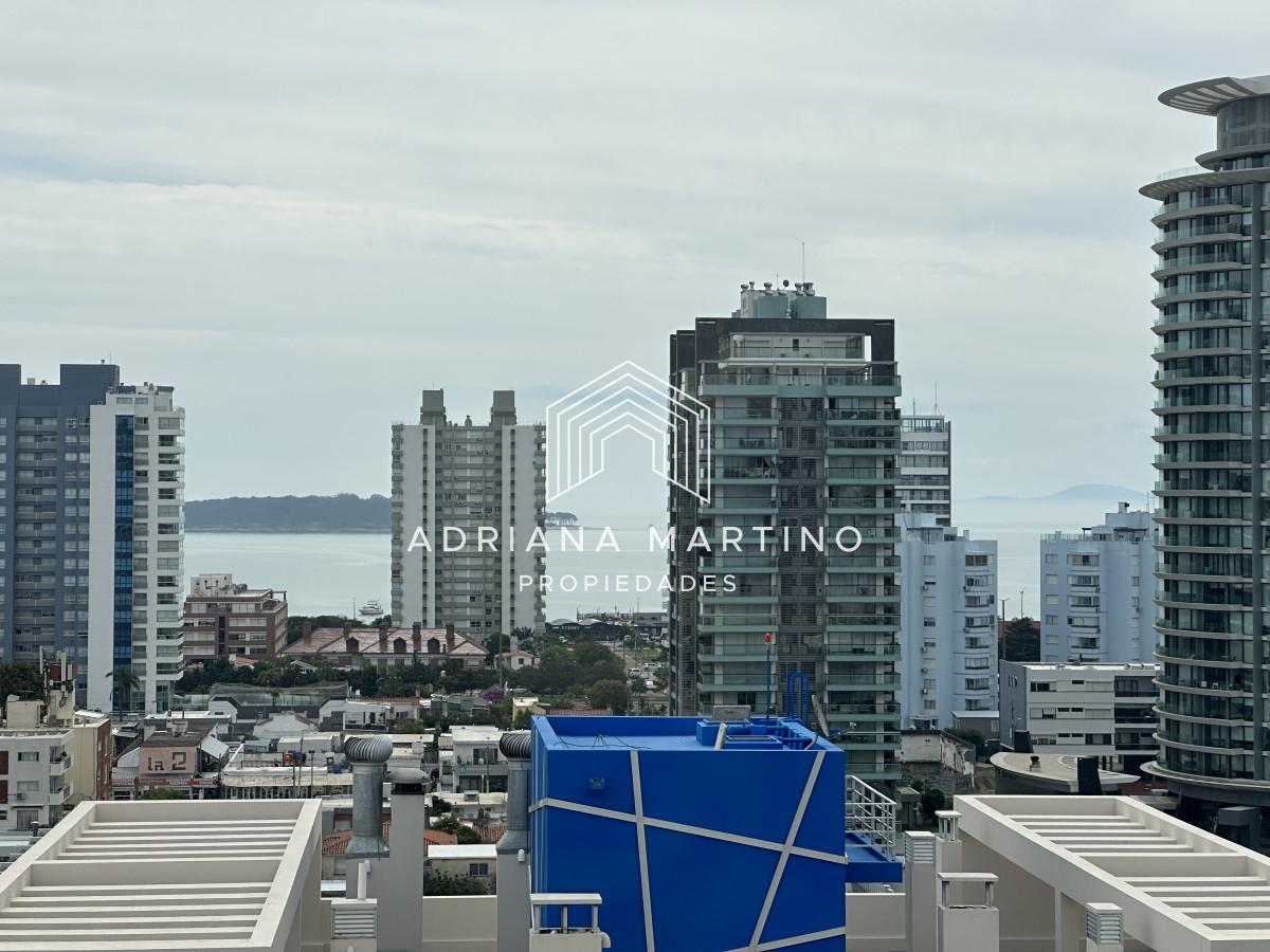 Apartamento ID.70532 - Excelente apartamento en playa brava 