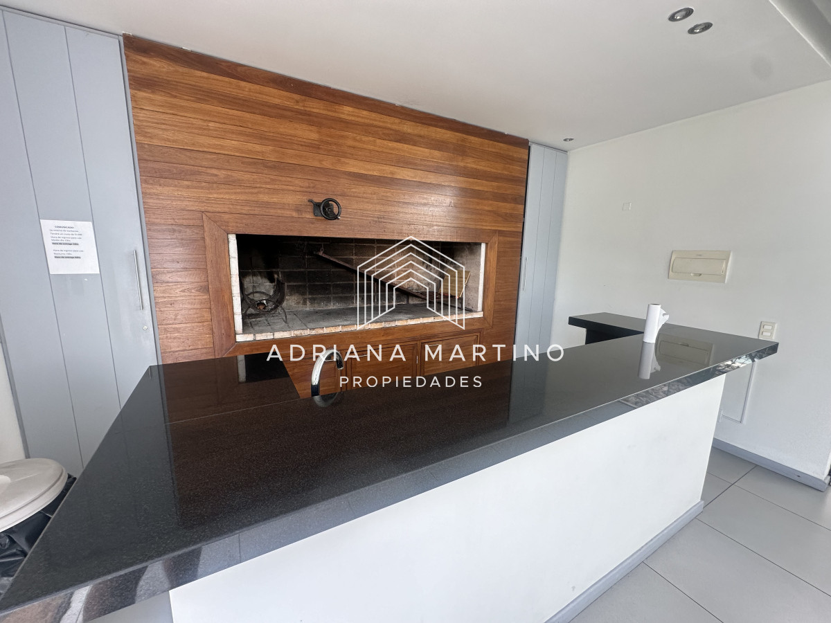Apartamento ID.70991 - Excelente oportunidad a metros del mar! 