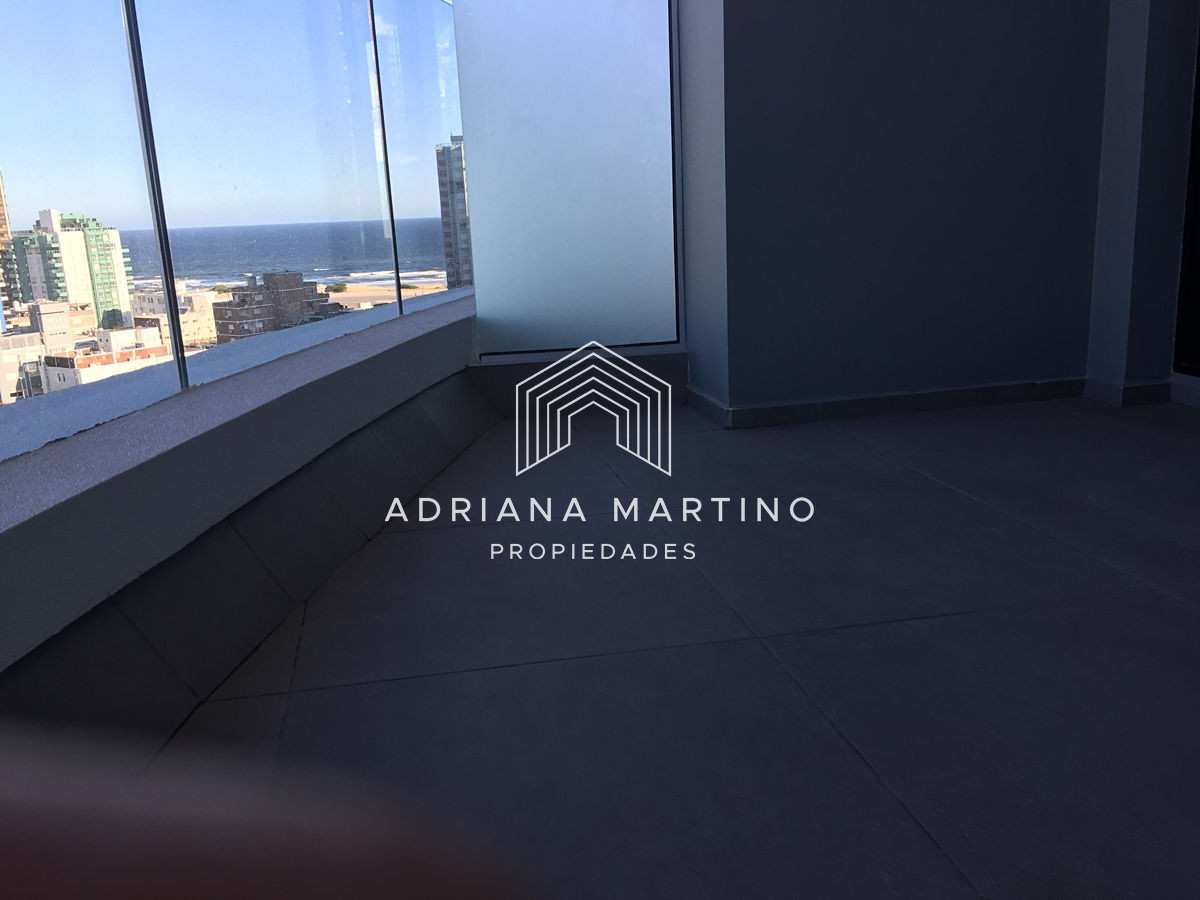 Apartamento ID.36945 - Hermoso apartamento ubicado en avenida Chiverta-Punta del Este.
