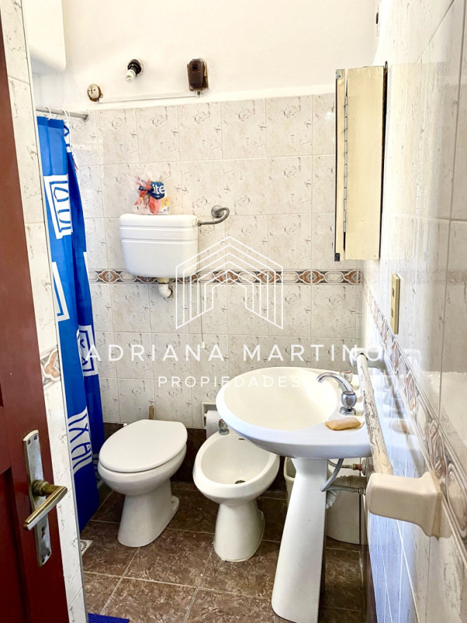 Apartamento ID.71592 - Apartamento en venta en pleno centro de Piriápolis, a pasos de la playa y de todos los servicios.