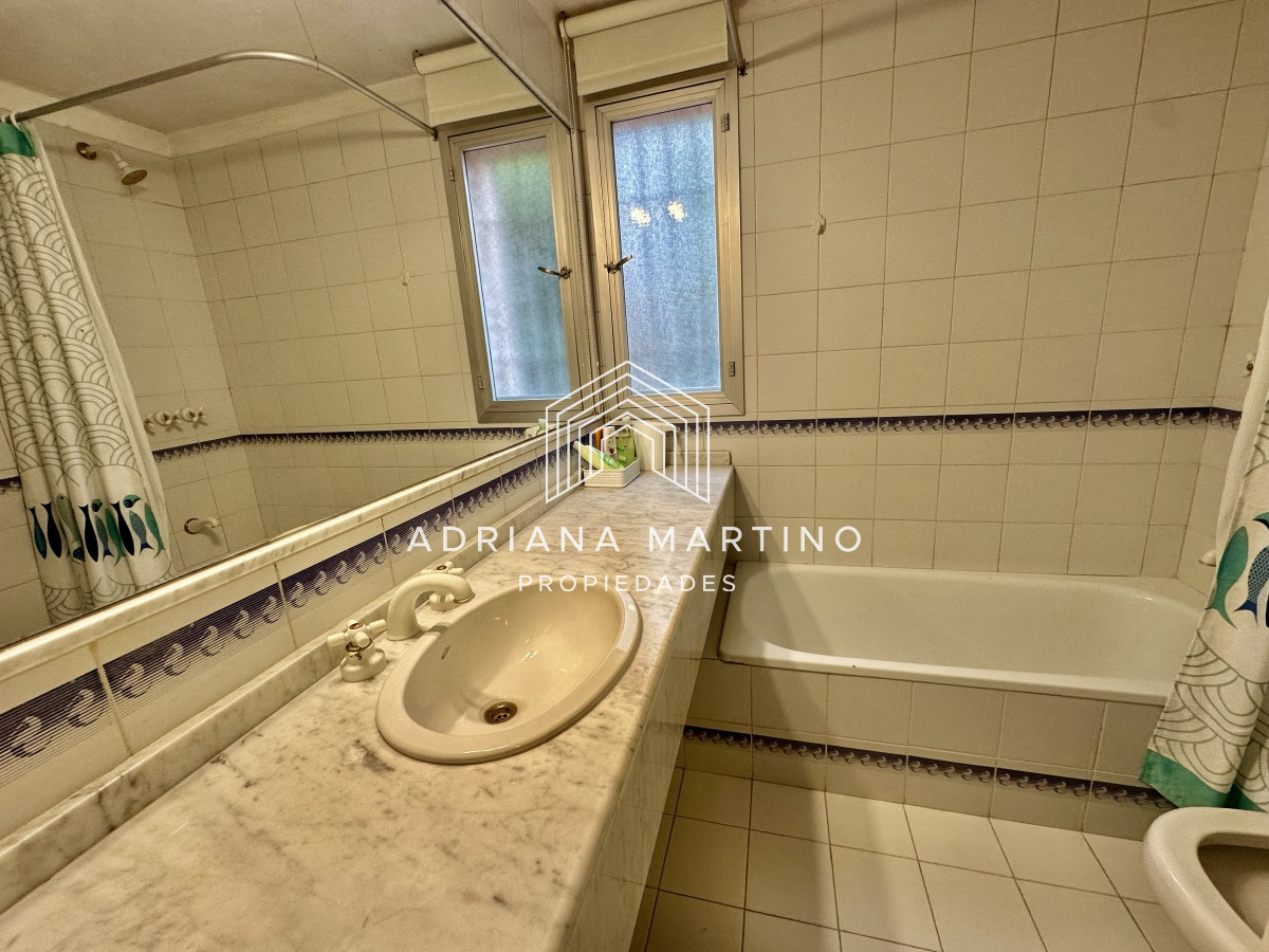 Apartamento ID.71014 - Excelente planta en primera línea brava 
