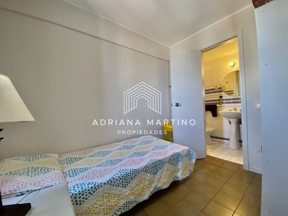 Apartamento ID.69454 - Piso alto en Peninsula con excelente vista al mar