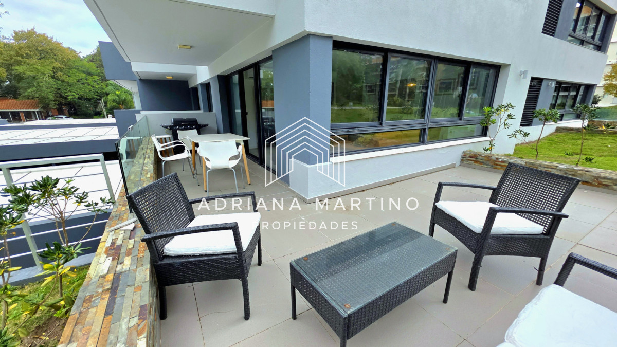 Apartamento ID.71729 - Mansa, oportunidad exclusiva a pasos del mar , edificio con buenos servicios.