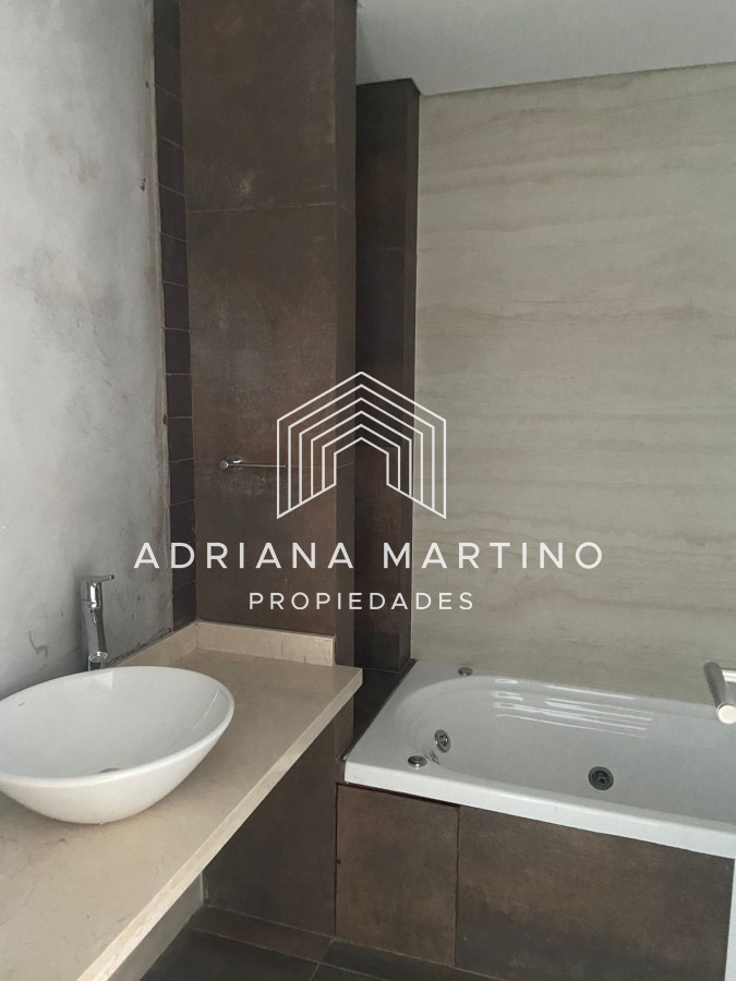 Apartamento ID.70086 - Cómoda unidad en  Playa Mansa