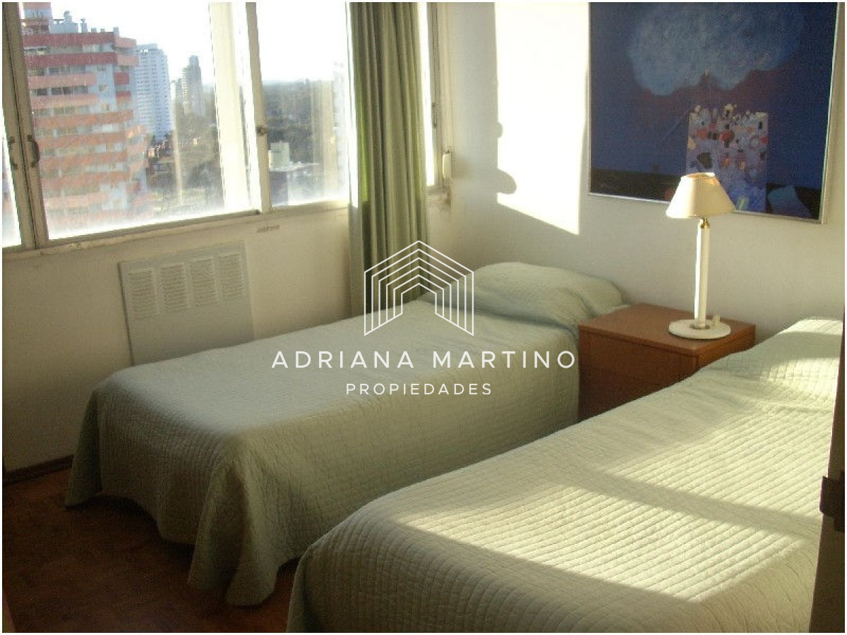 Apartamento ID.33579 - Muy lindo apartamento en Brava-Punta del Este con hermosa vista al mar.